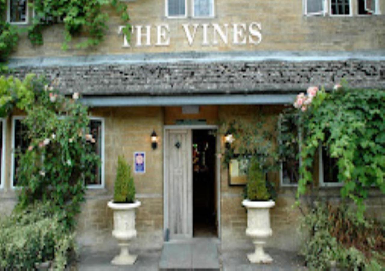 The Vines Hotel Alvescot Buitenkant foto